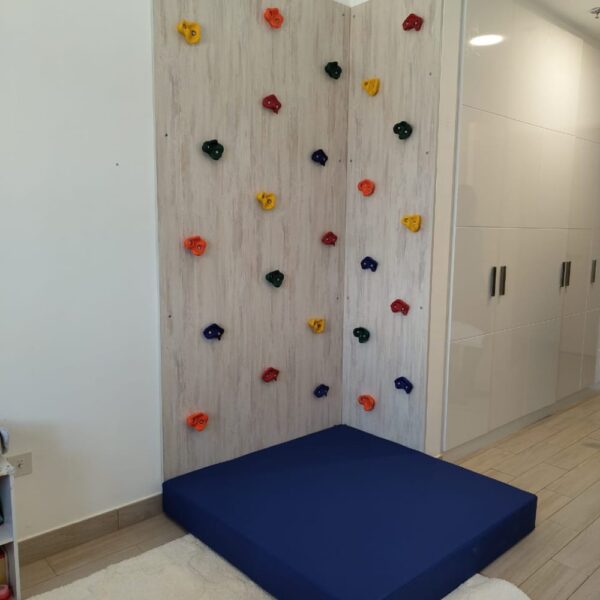 Climbing Wall - Image 3